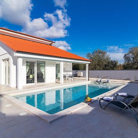 Villa Casablanca - Пула Екстер'єр фото